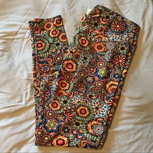 ⭐️ LulaRoe TC leggings ⭐️
